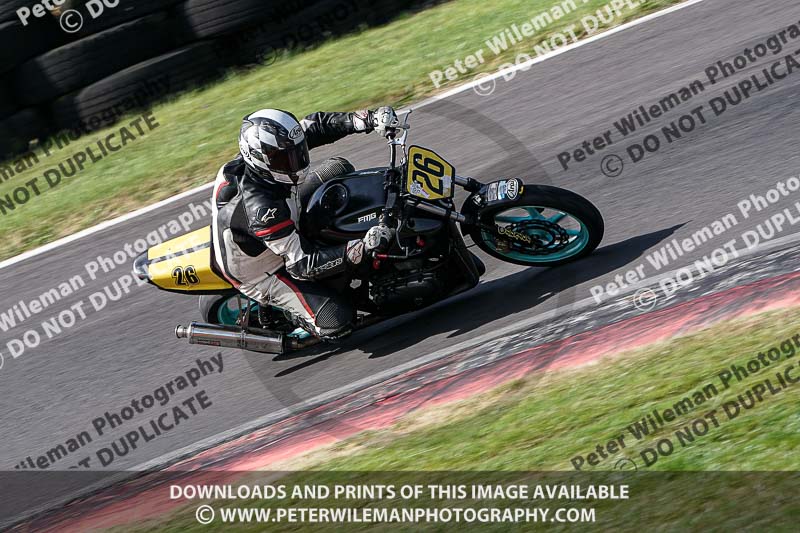 cadwell no limits trackday;cadwell park;cadwell park photographs;cadwell trackday photographs;enduro digital images;event digital images;eventdigitalimages;no limits trackdays;peter wileman photography;racing digital images;trackday digital images;trackday photos